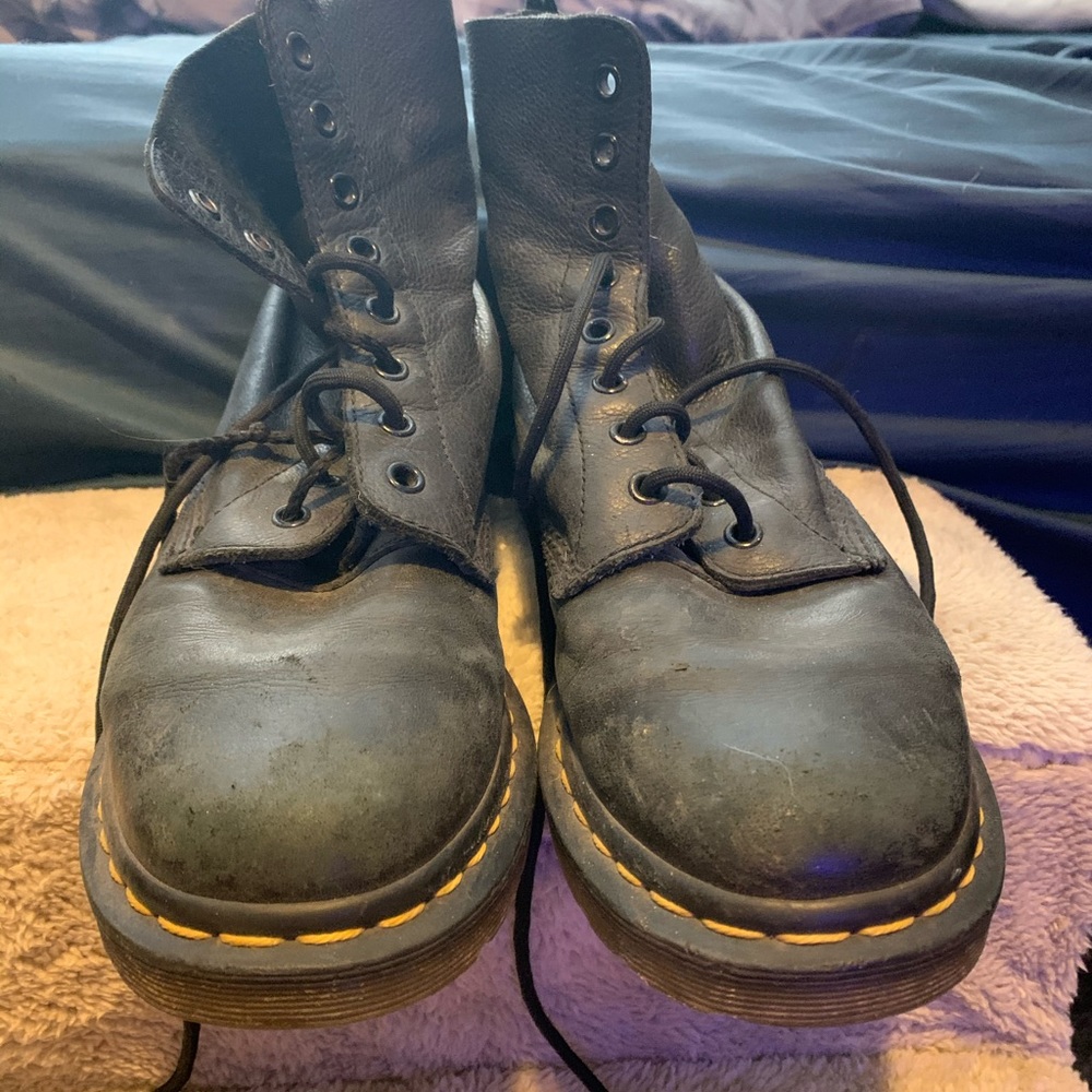 Pascal Doc Marten Boots